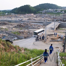 1006_Japon tsunami Fukushima Tohoku MINAMISANRIKU 20 mai 2011.jpg